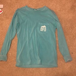 turquoise long sleeve shirt from dry falls.